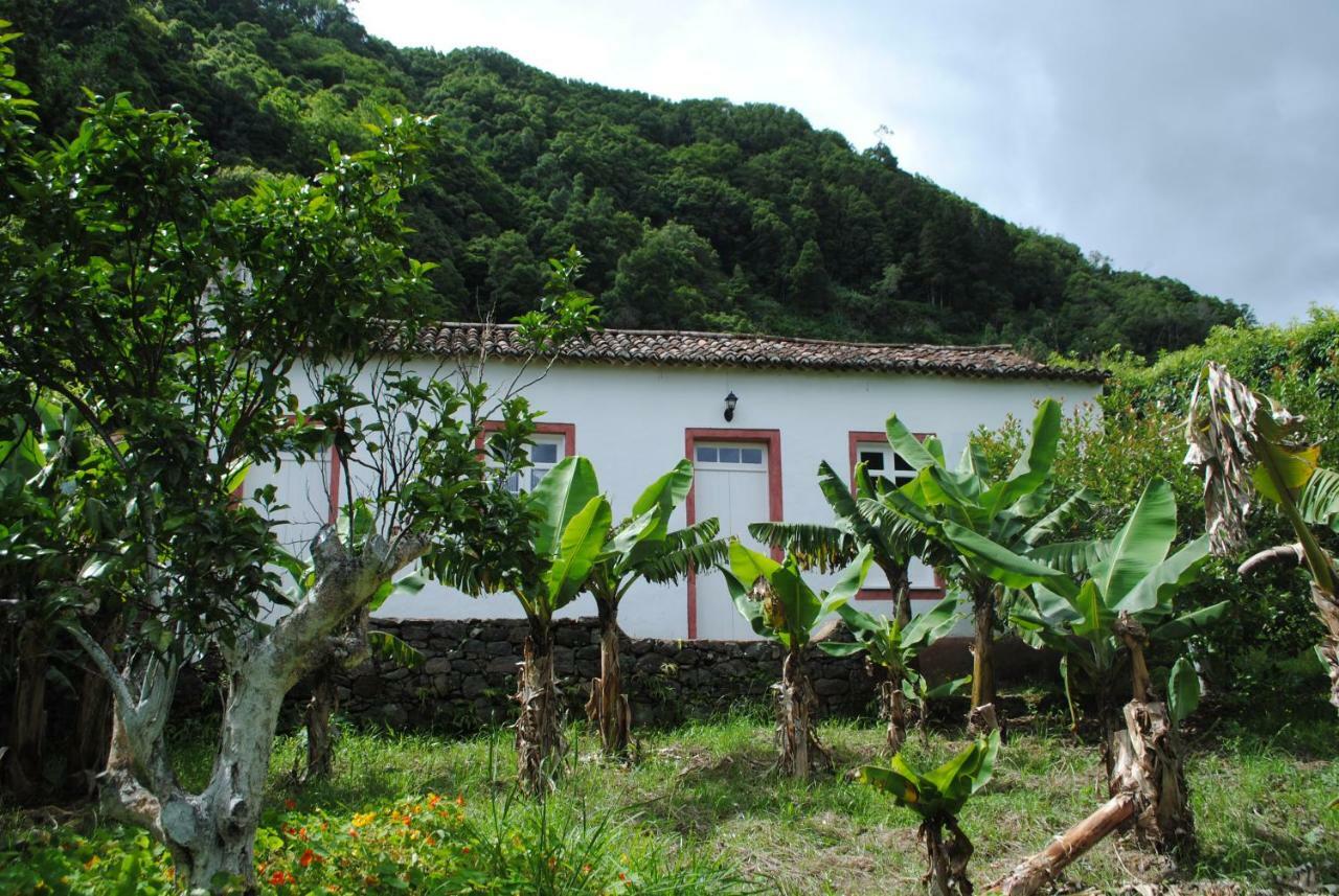 Отель Aldeia Do Sanguinho Faial da Terra Экстерьер фото
