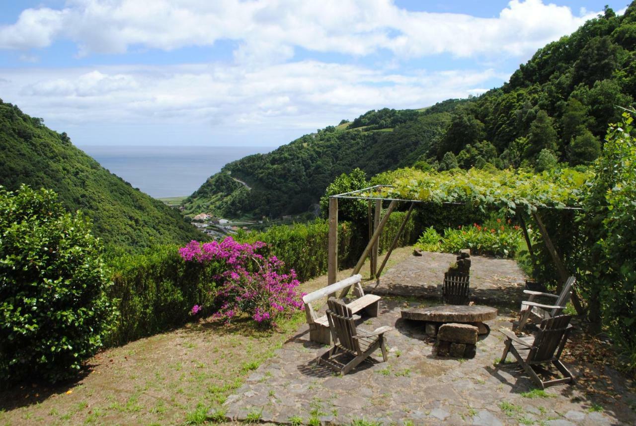 Отель Aldeia Do Sanguinho Faial da Terra Экстерьер фото